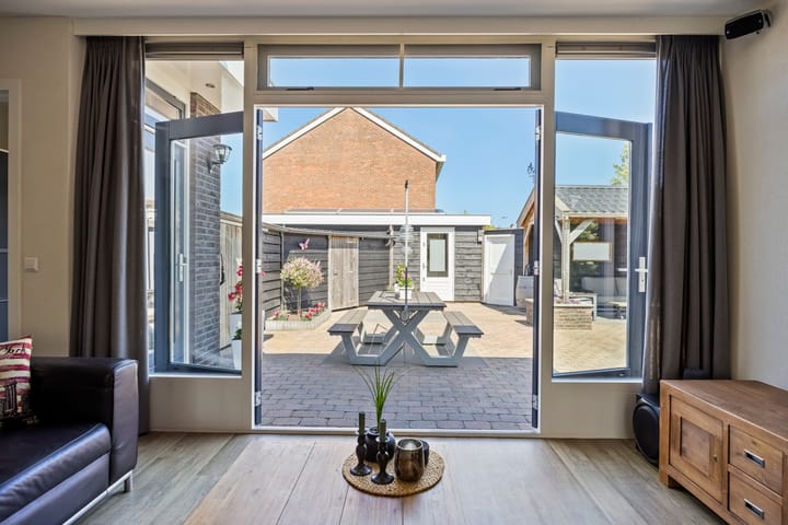 Foto 23 van Van Heuven Goedhartstraat 30