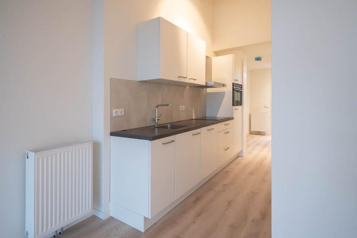 Photo 8 of Voorstreek 101-D