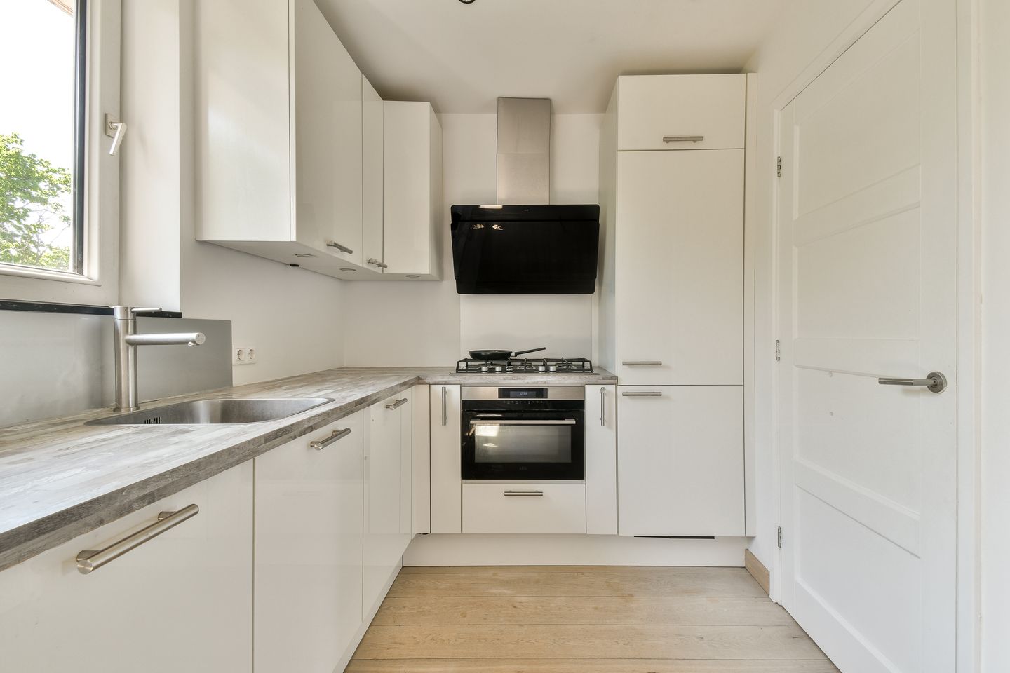 Foto 10 van President Kennedylaan 184-3