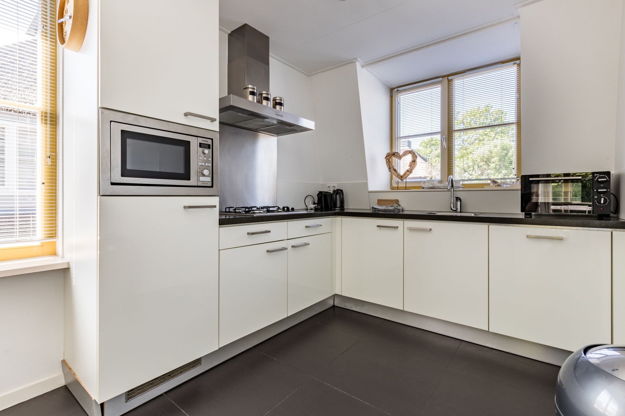 Photo 9 of Heereweg 355-009