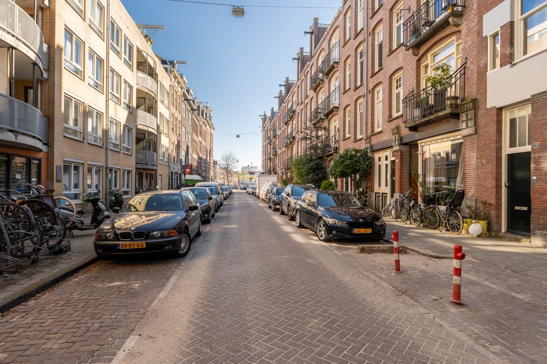 Photo 37 of Van Ostadestraat 494-3