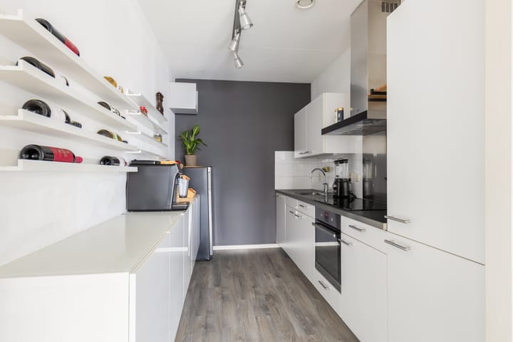 Foto 18 van Loosduinenstraat 48