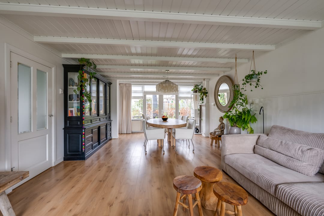 Foto 7 van Middenweg 1