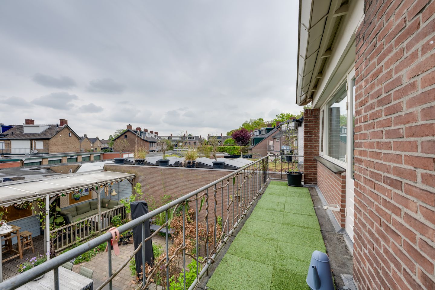 Foto 20 van Middenweg 1