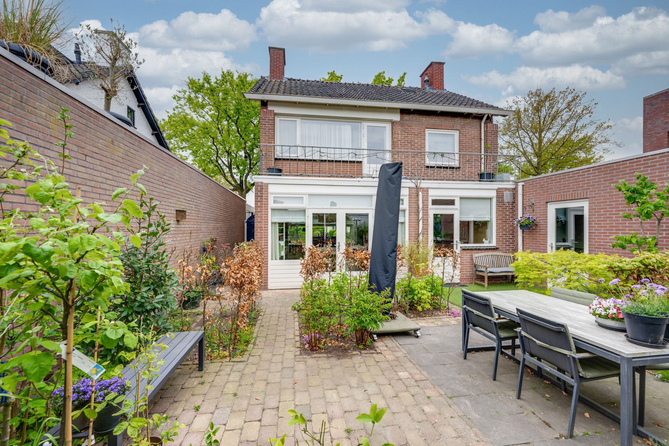 Foto 27 van Middenweg 1