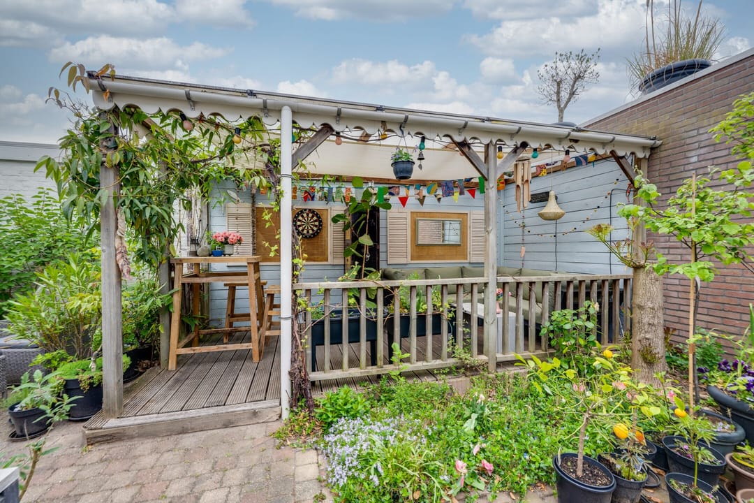 Foto 31 van Middenweg 1