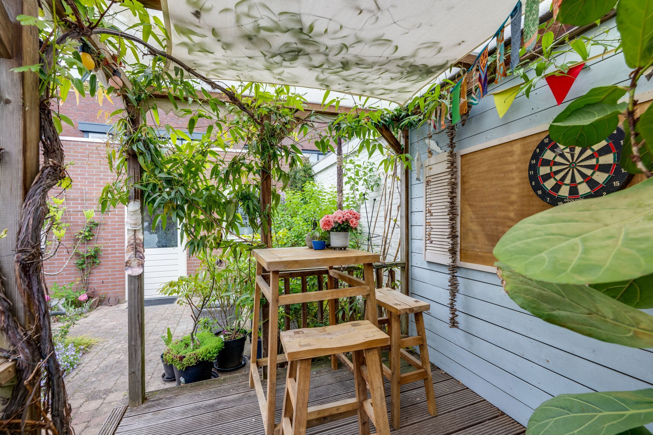 Foto 33 van Middenweg 1