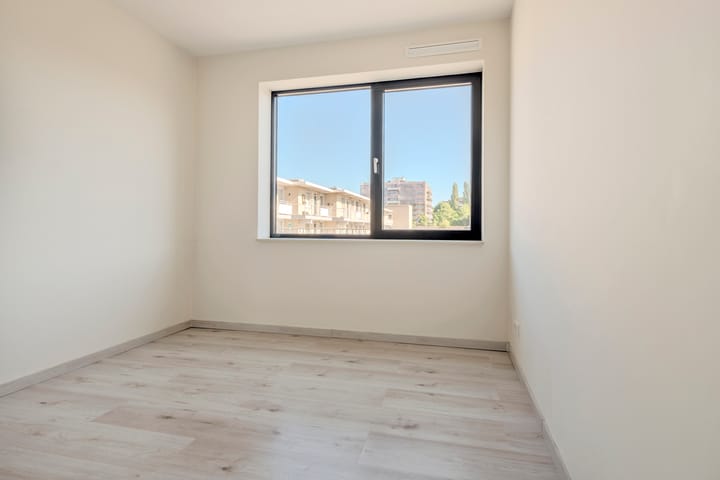 Photo 26 of Brink 100