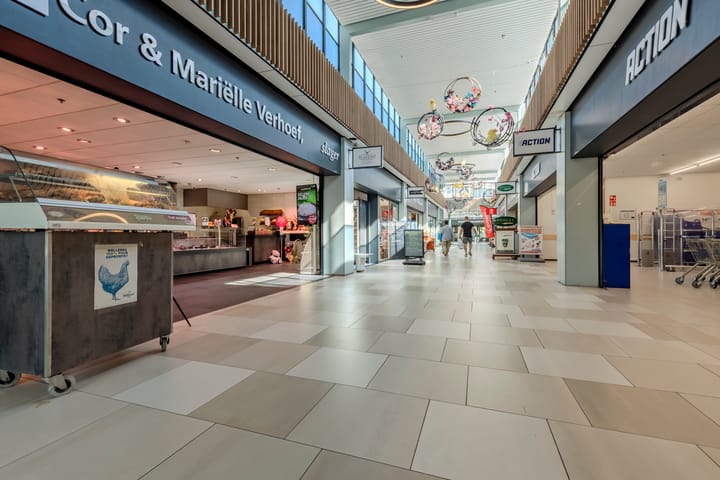 Photo 31 of Brink 100