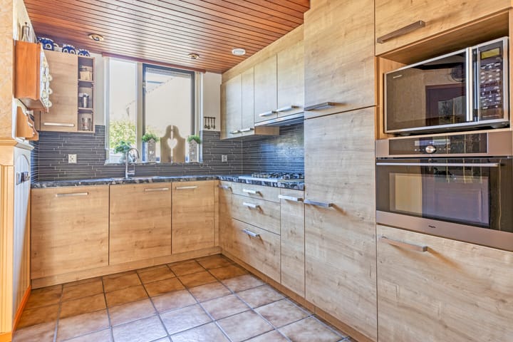 Foto 3 van Larikshof 42