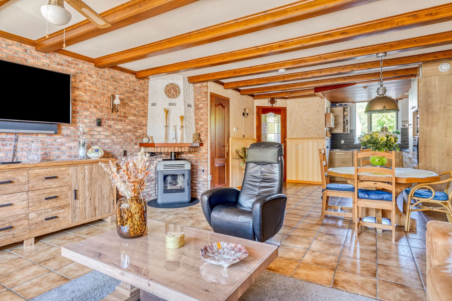 Foto 10 van Larikshof 42