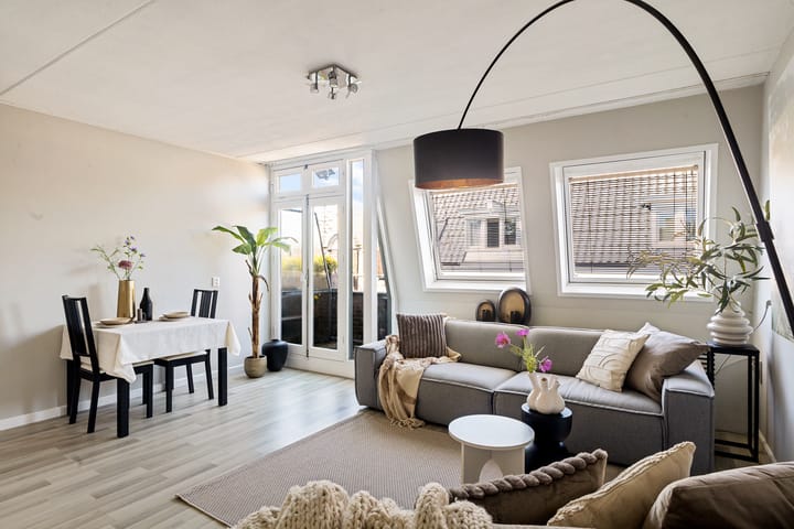 Foto 11 van Boomstraat 49-D