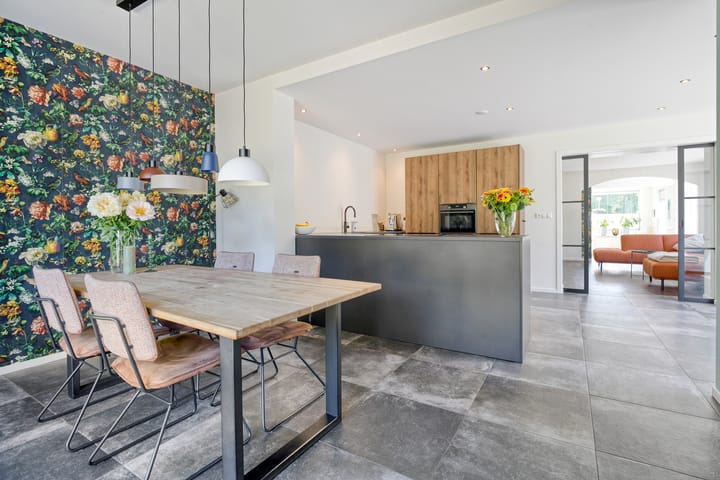 Photo 4 of Aelderstraat 49