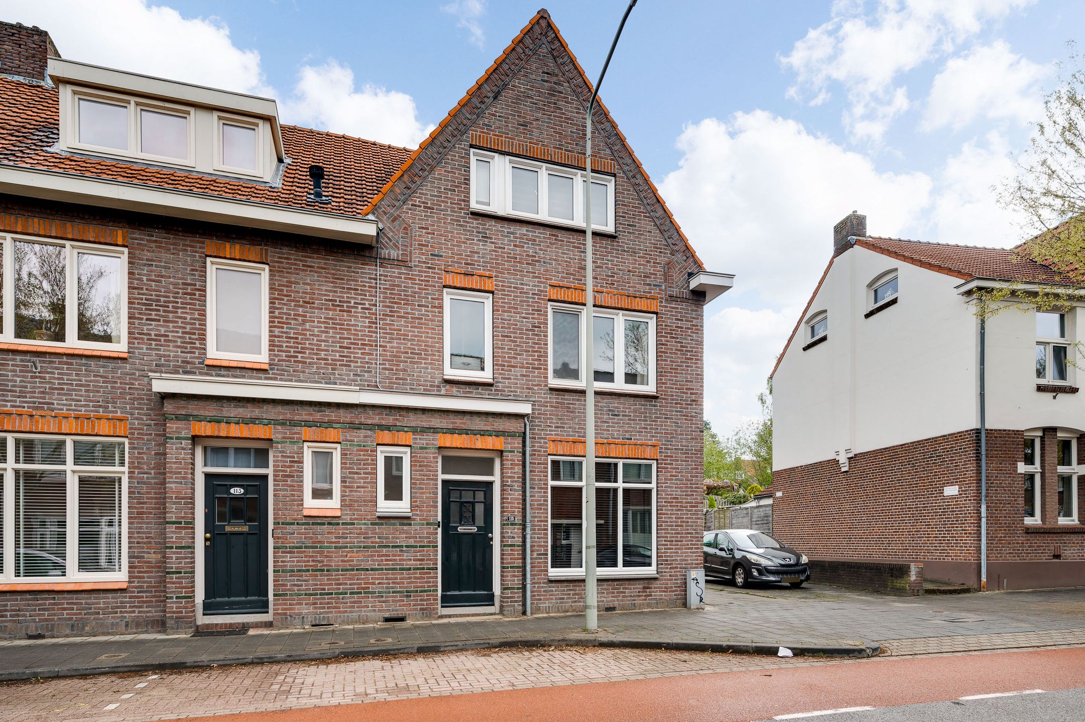 Foto 3 van Benzenraderweg 115