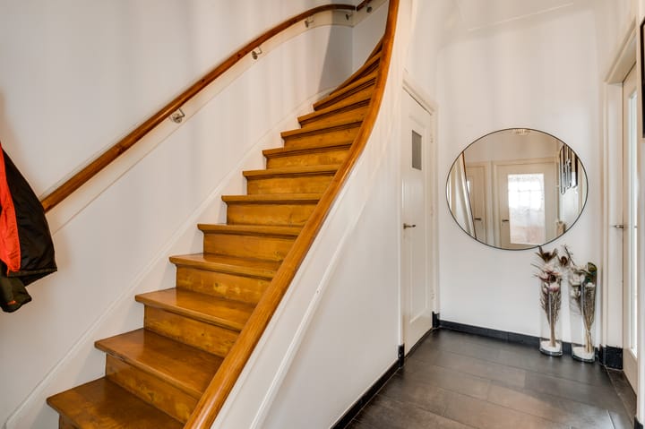 Foto 6 van Benzenraderweg 115