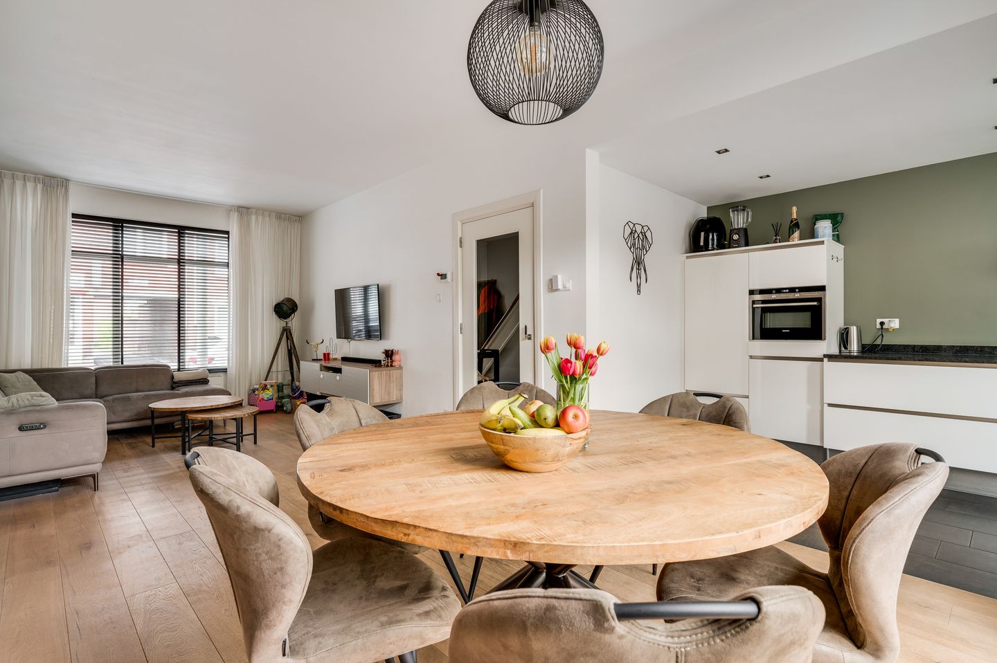 Foto 10 van Benzenraderweg 115