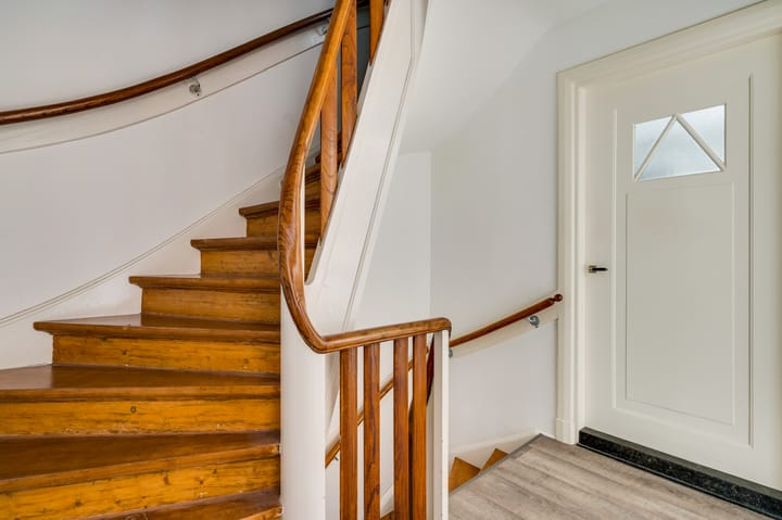 Foto 15 van Benzenraderweg 115