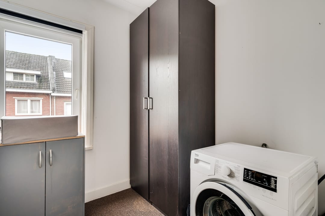 Foto 22 van Benzenraderweg 115