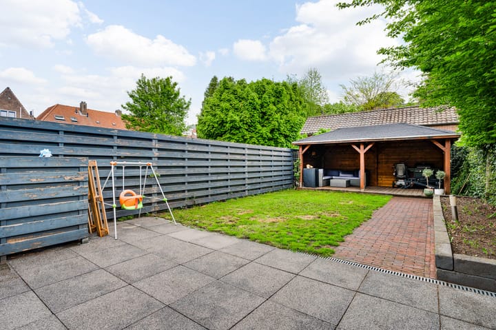 Foto 28 van Benzenraderweg 115