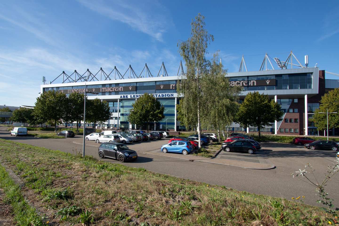 Bekijk foto 4 van Abe Lenstra boulevard 17