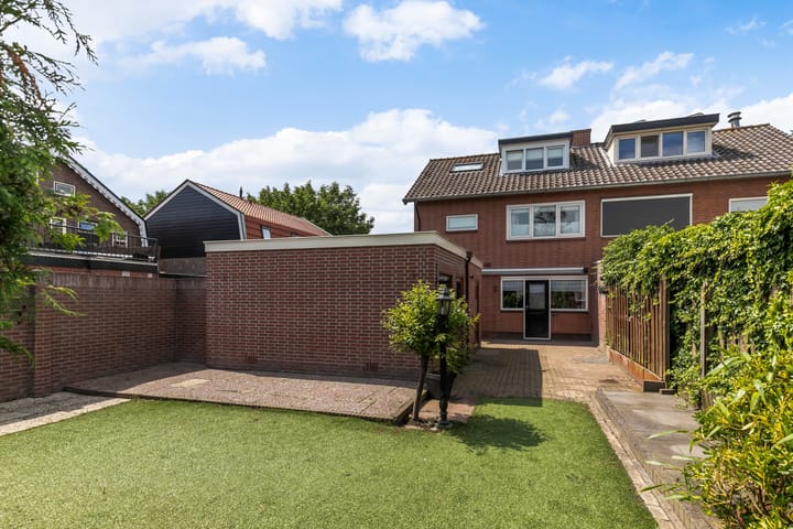 Foto 1 van Koningin Wilhelminastraat 9