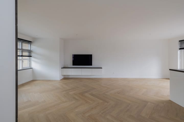 Photo 11 of Schokker 22