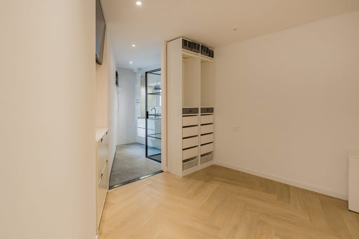 Photo 25 of Schokker 22