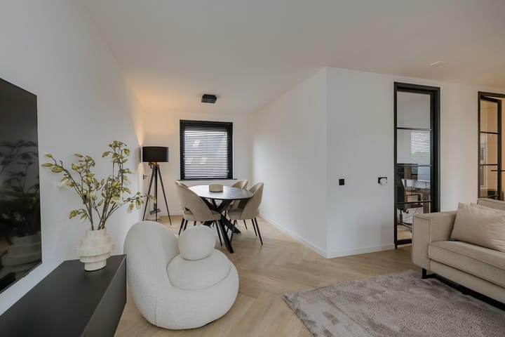 Photo 37 of Schokker 22