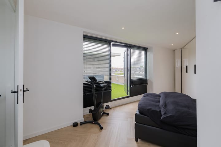 Photo 54 of Schokker 22