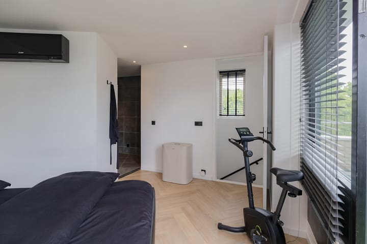 Photo 56 of Schokker 22