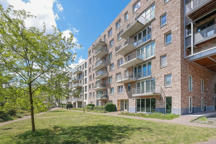 Foto 38 van Mary van der Sluisstraat 454