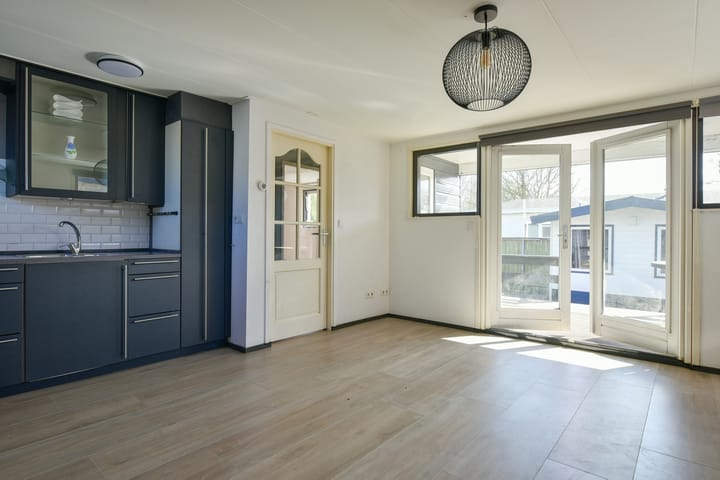 Photo 3 of Molenland 14-R52