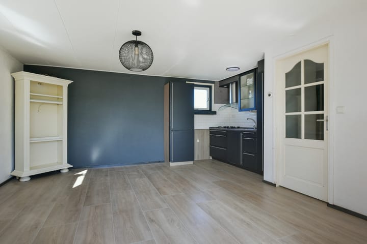 Photo 5 of Molenland 14-R52