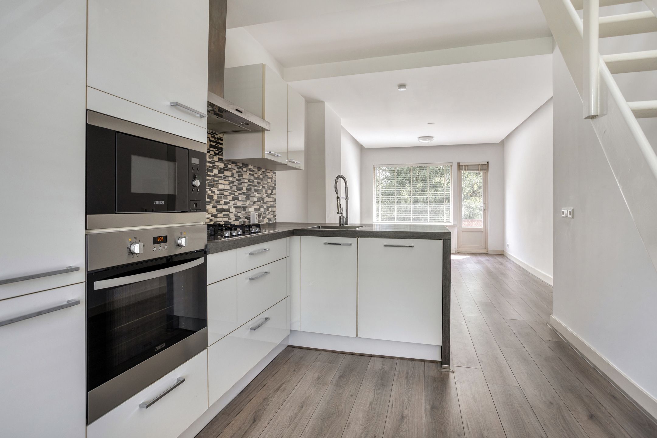 Photo 12 of Lepelaarsingel 143-C