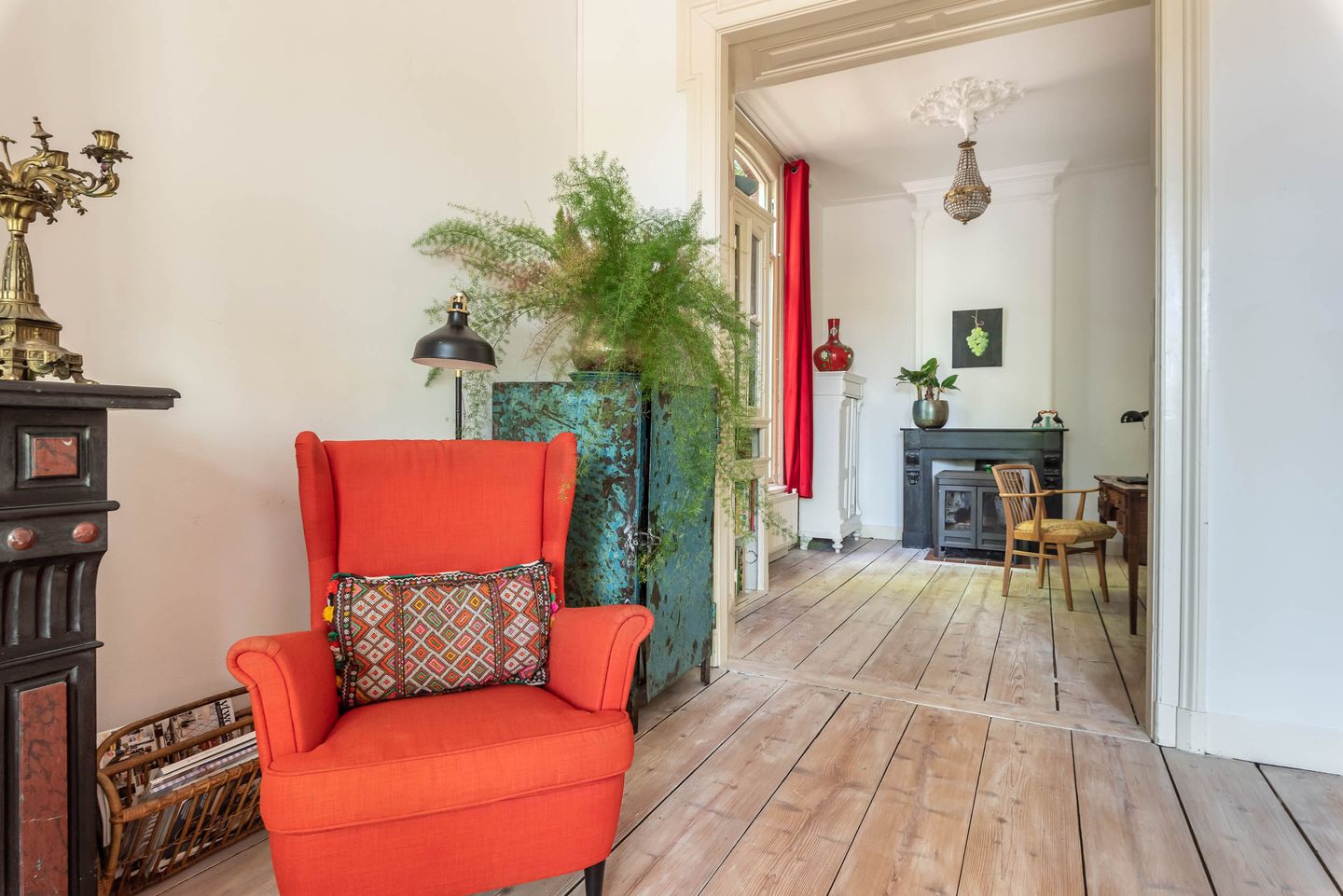 Photo 14 of Binnenkant 34-H