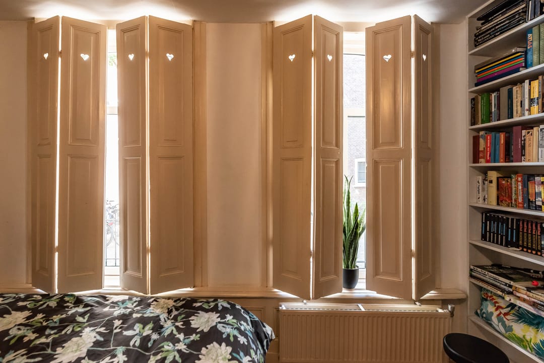 Photo 37 of Binnenkant 34-H