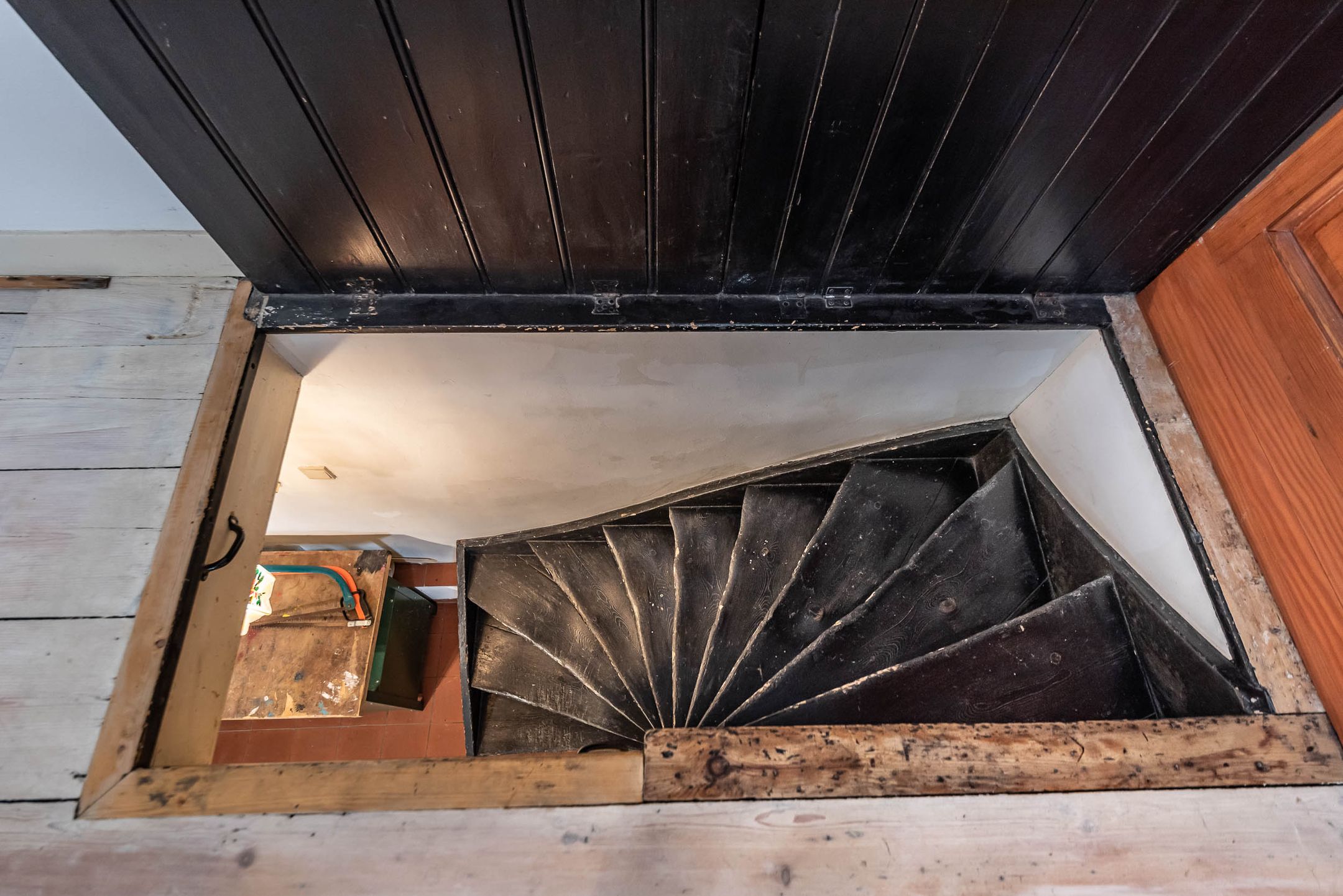 Photo 39 of Binnenkant 34-H