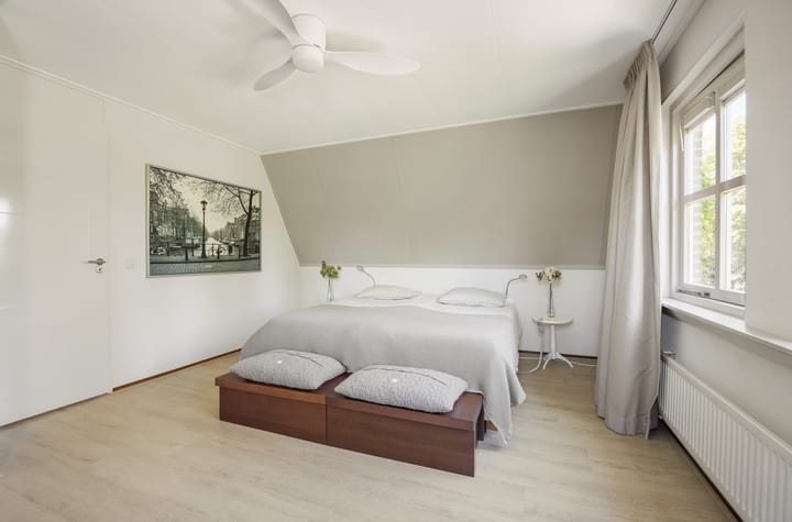 Foto 30 van Bergeendlaan 2