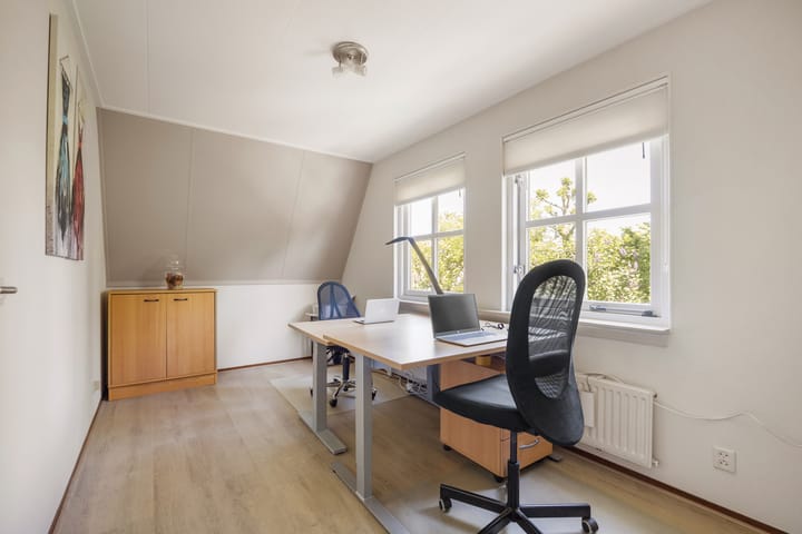 Foto 36 van Bergeendlaan 2