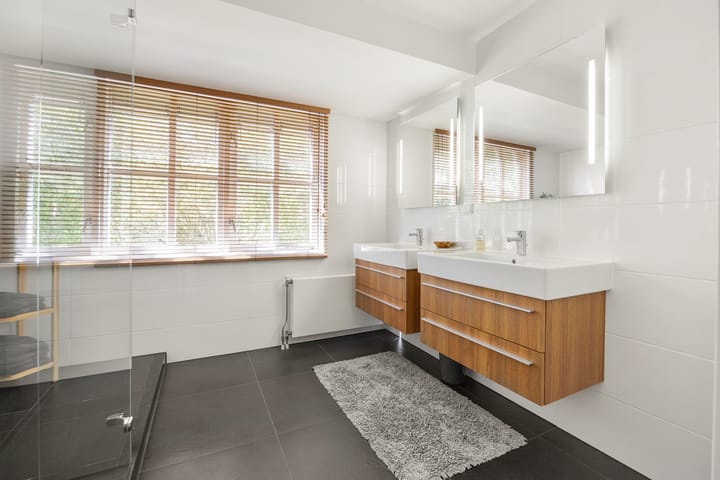 Foto 38 van Bergeendlaan 2