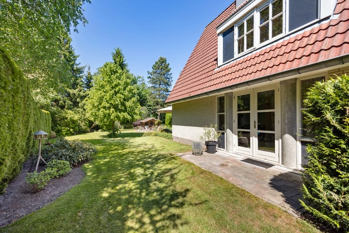 Foto 49 van Bergeendlaan 2