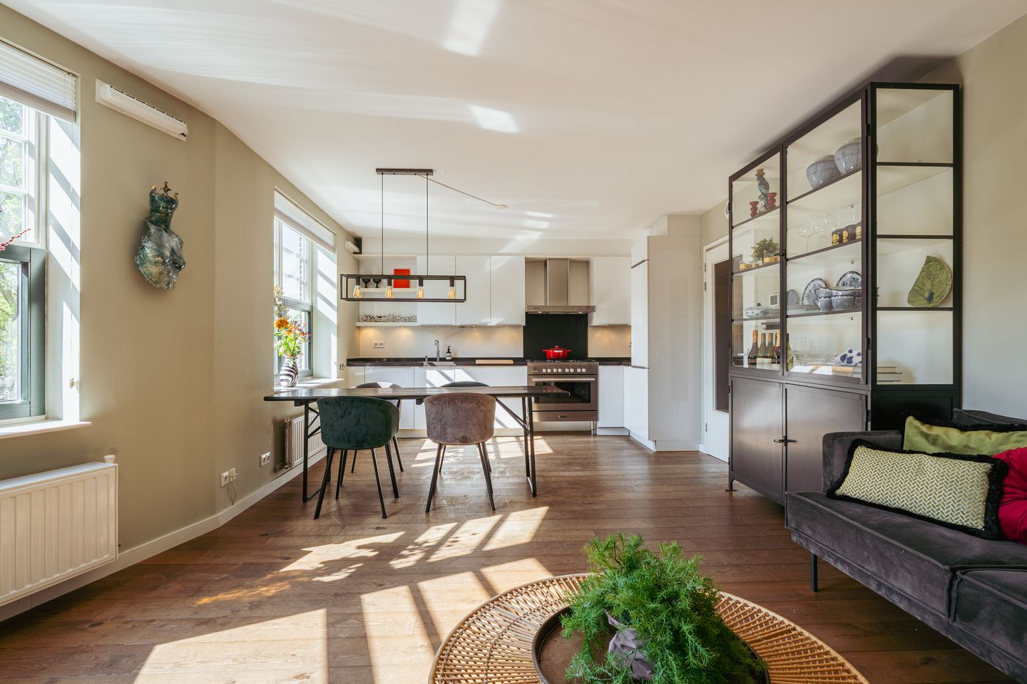 Foto 1 van Hoofdweg 114-2