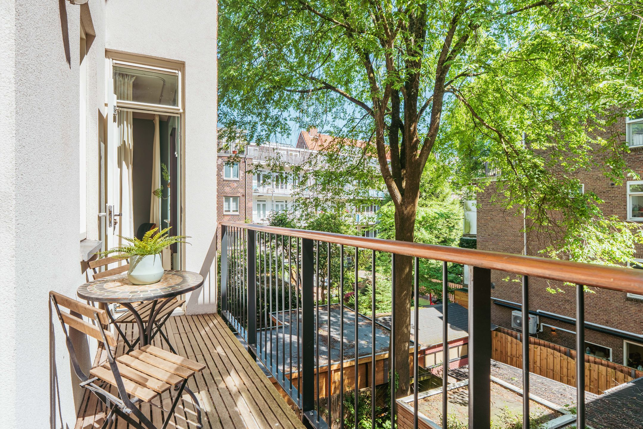 Foto 3 van Hoofdweg 114-2