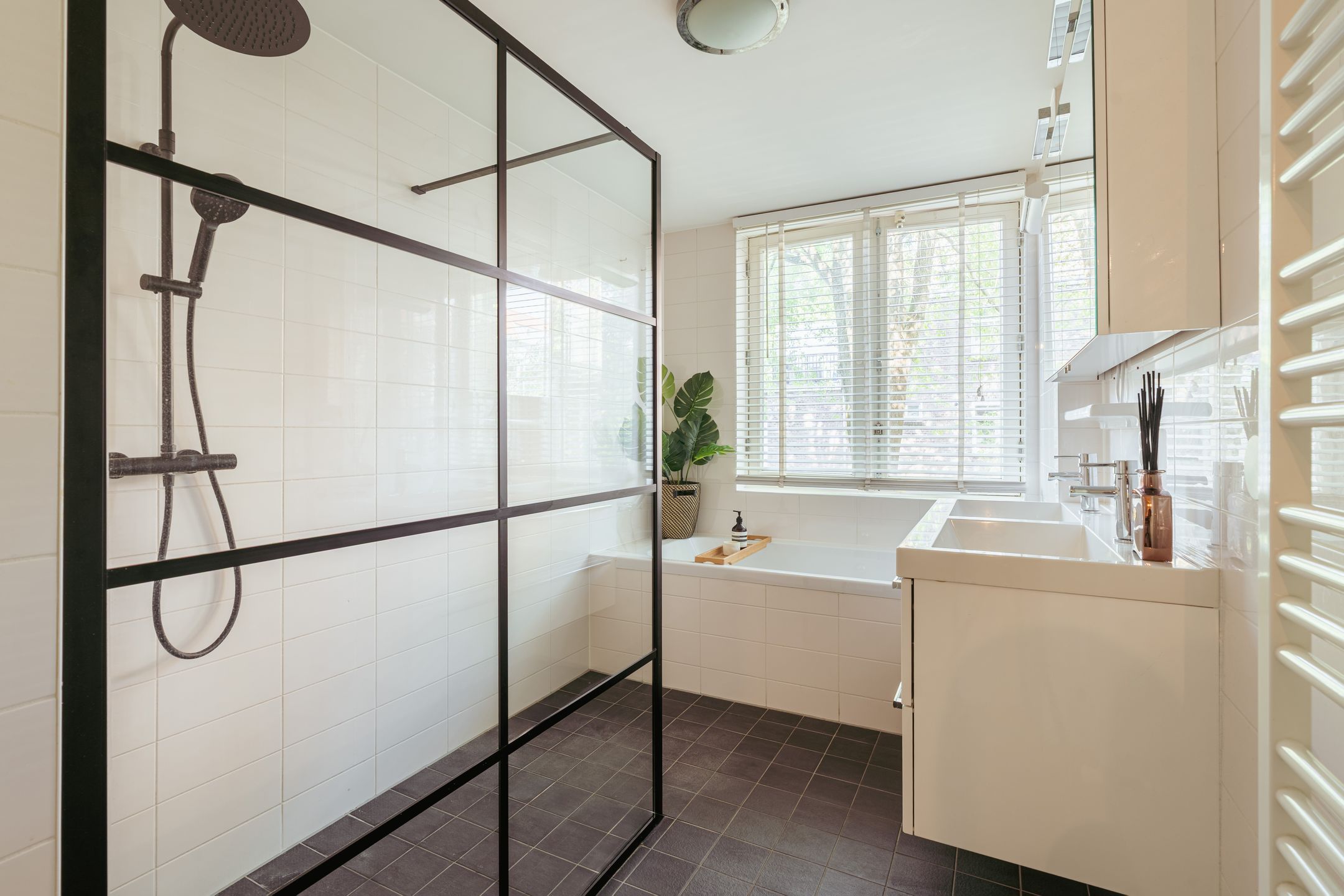 Foto 12 van Hoofdweg 114-2