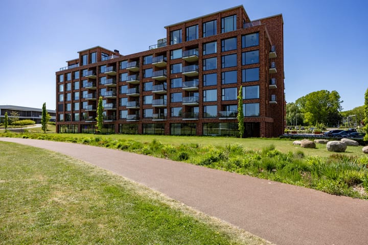 Foto 1 van Helperpark 394