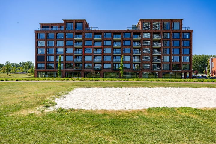 Foto 6 van Helperpark 394