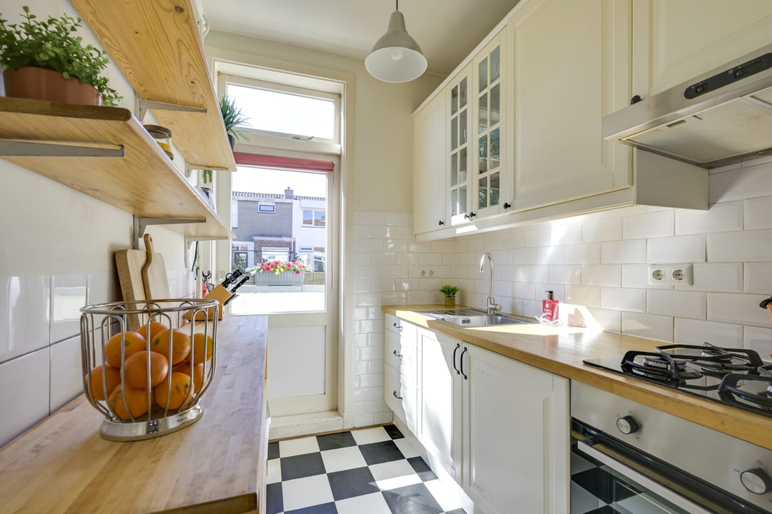 Foto 2 van Linnaeusstraat 27-BS