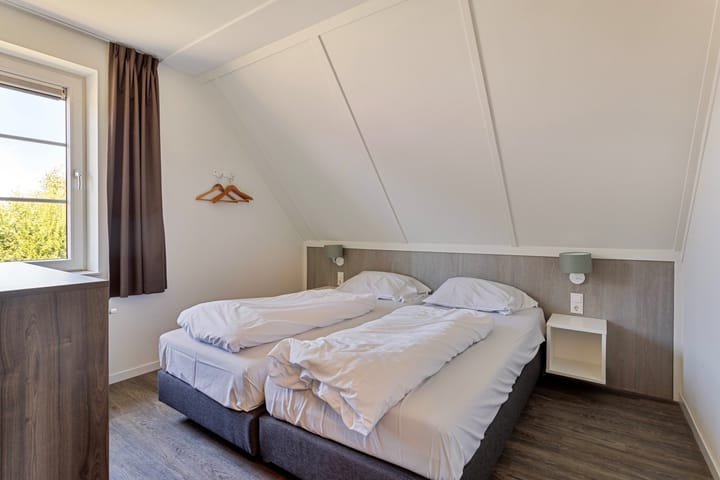 Photo 26 of Zeedijk 24-307