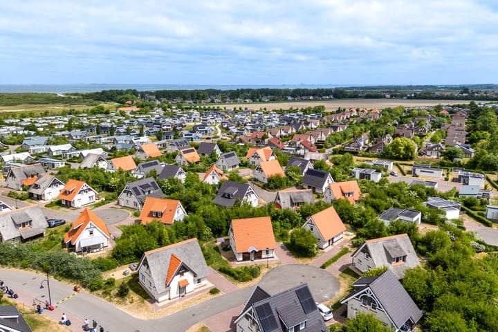 Photo 38 of Zeedijk 24-307