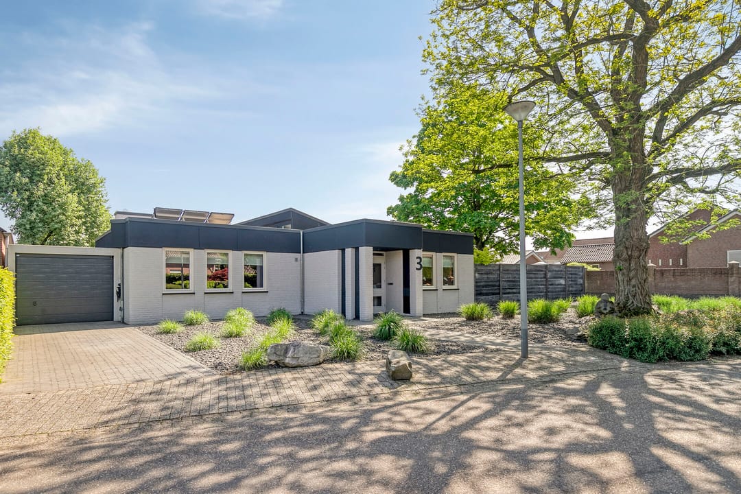 Foto 1 van Pastoor Janssenstraat 3